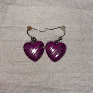 Pink zebra print heart earrings